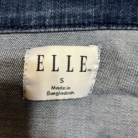 ELLE - Picture 6 of 7